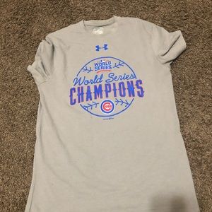 2 under armour shirts